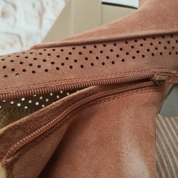 New Lucky Brand Lakmeh Peep Toe Booties - Picture 10 of 11